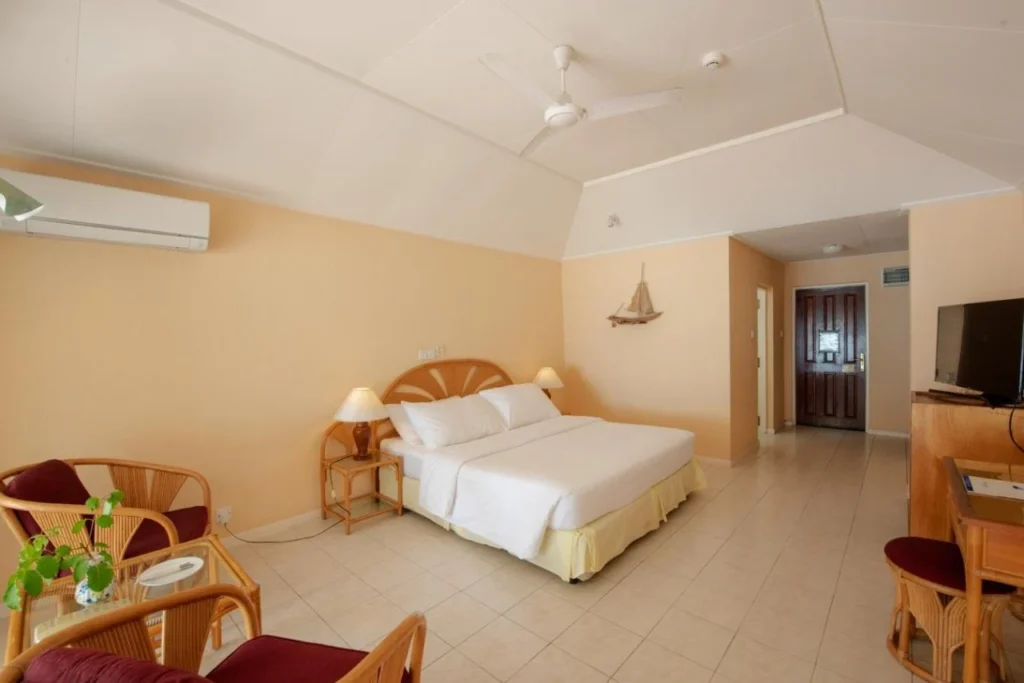 Holiday Island Resort