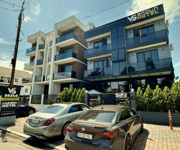 Hotel VS` հյուրանոց Քոբուլեթի: Մատչելի տուր և հանգիստ: