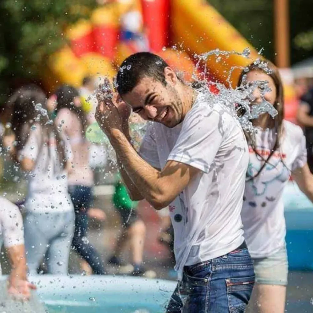 Վարդավառ – ջրի տոնը՝ հեթանոսությունից մինչև մեր օրերը